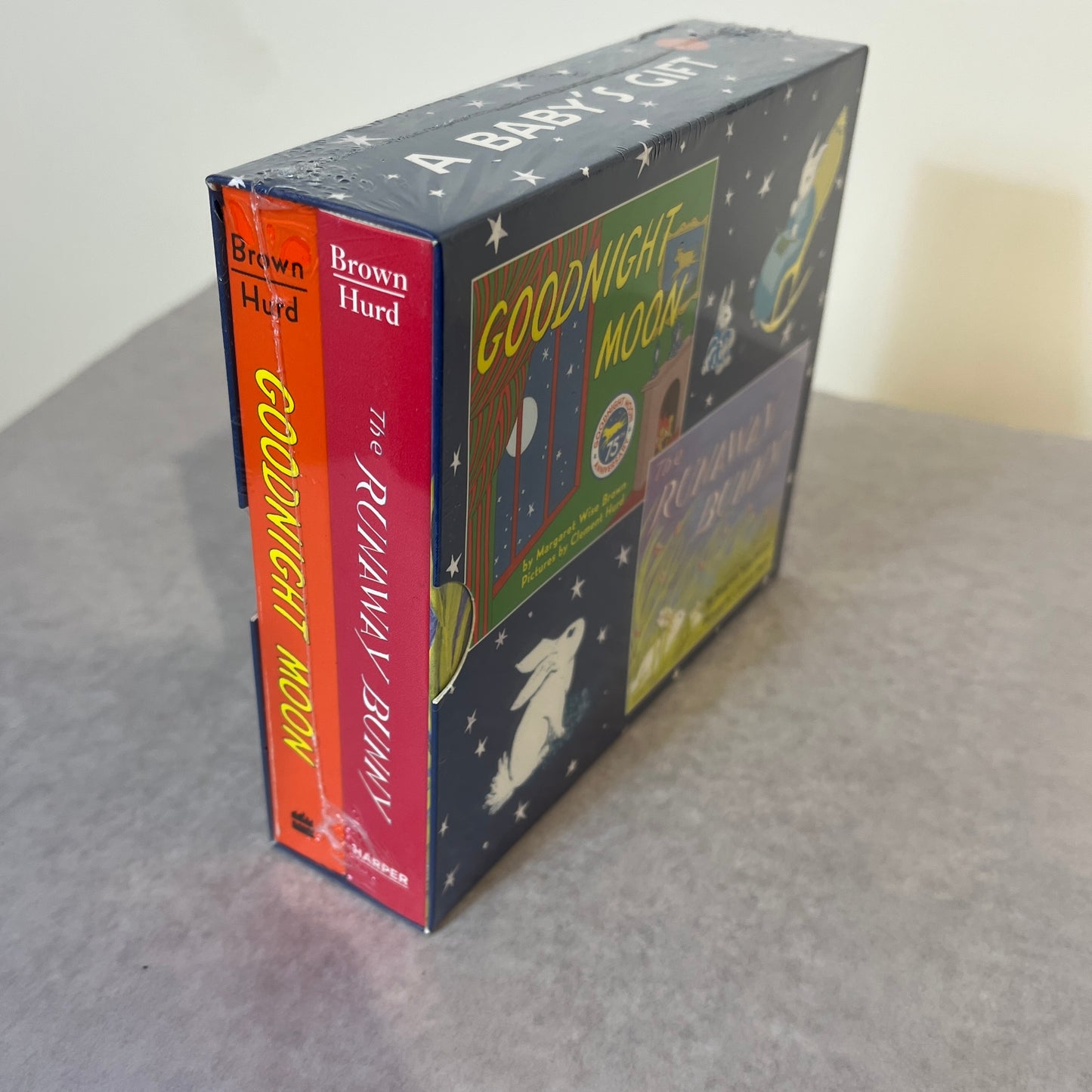 Boxed set of Goodnight Moon and The Runaway Bunny Board Books