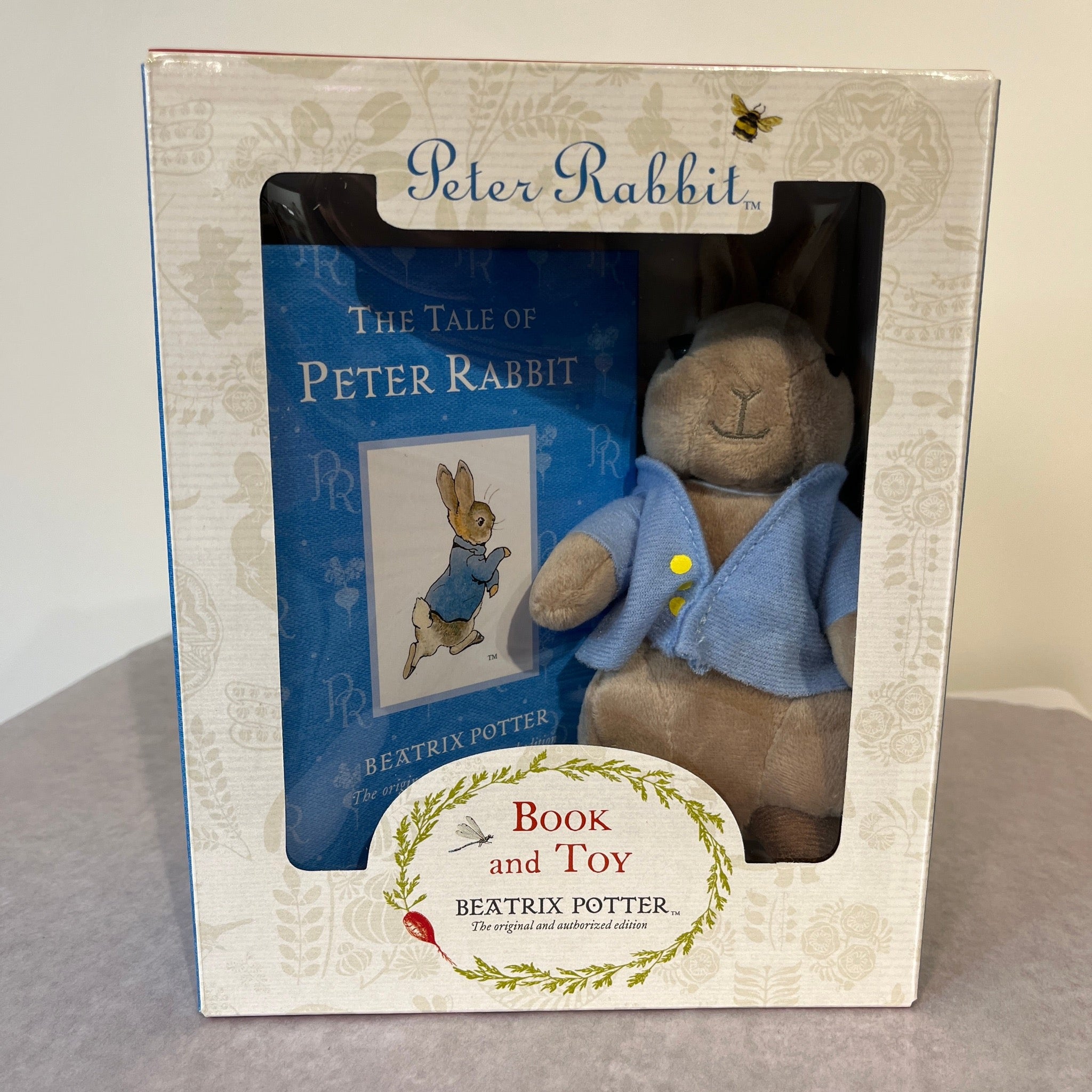 The Tale of Peter Rabbit Book and Plush Toy Boxed Gift Package – Malibu ...